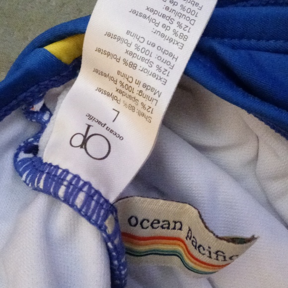 One piece - Picture 5 of 5